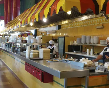 Área de Servicio y Comida Tradicional